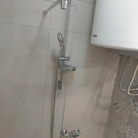 By The Park Free Parking * Bělehrad