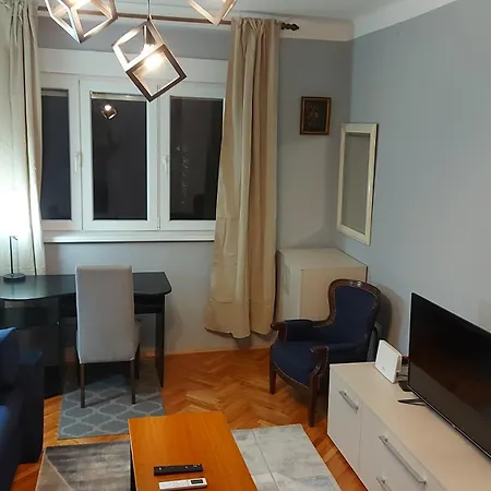 By The Park Free Parking Lejlighed Beograd