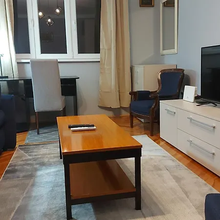 Lejlighed By The Park Free Parking