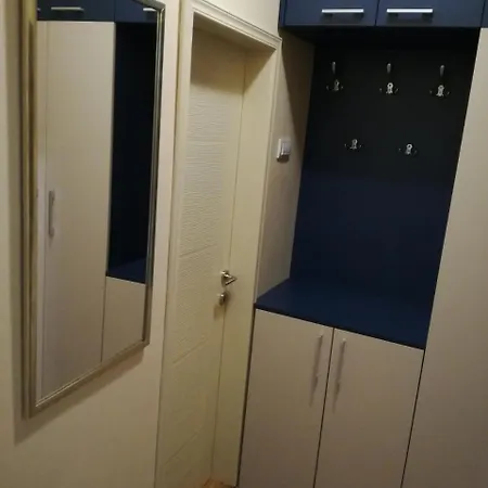 Lägenhet By The Park Free Parking