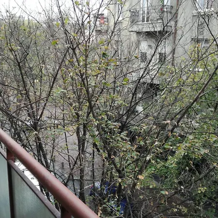 By The Park Free Parking Belgrad