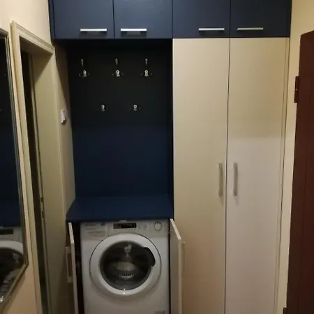 By The Park Free Parking Apartmán