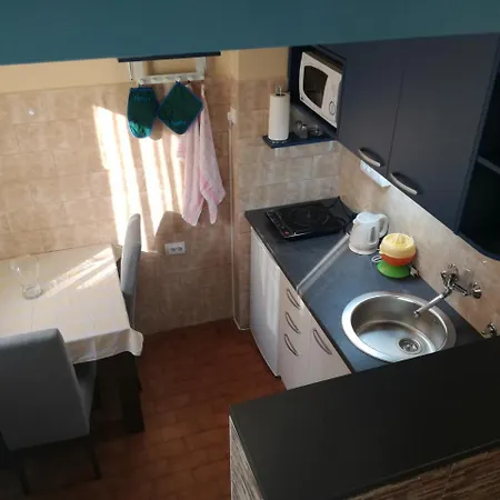 By The Park Free Parking Apartment Belgrade