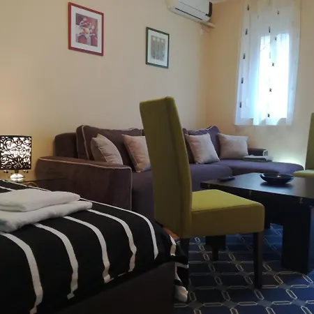 By The Park Free Parking Apartment Belgrade