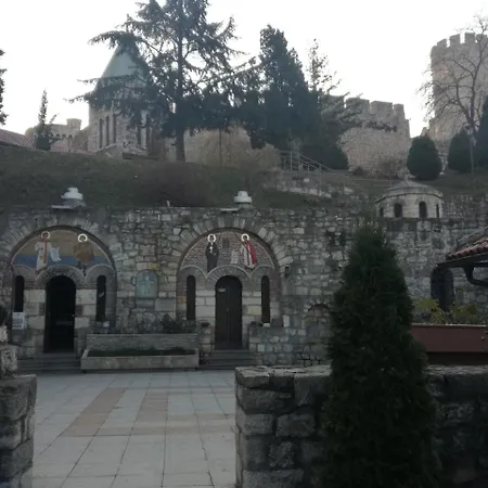 By The Park Free Parking Belgrad